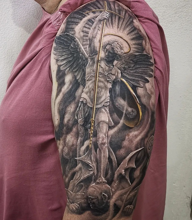 Résultat d'images pour catholic virgin mary half sleeve tattoos | Half  sleeve tattoo, Catholic tattoos, Sleeve tattoos