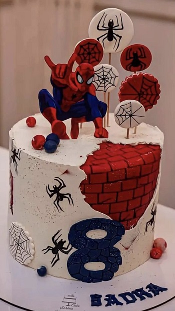 Fault Line Spiderman Cake Design