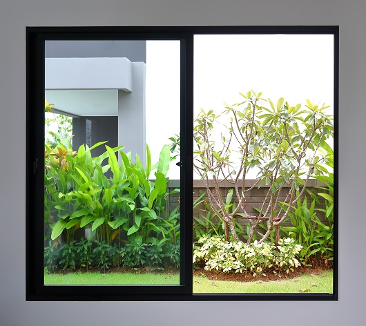 Living-Room-Window-Glass-Design