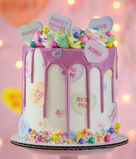Message Hearts Cake Design