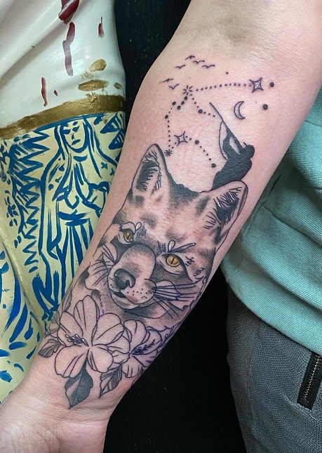 Realistic Hunting Forearm Tattoos With Florals
