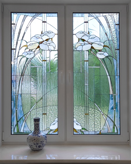 Window-Glass-Flower-Design