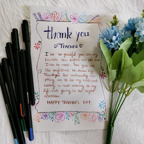 Crafting Personalized Thank You Notes