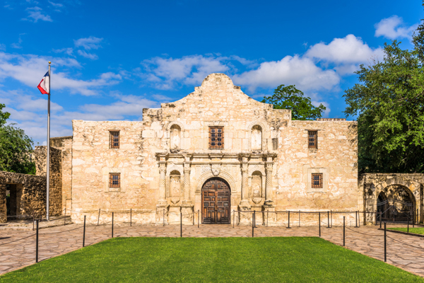 The Alamo San Antonio famous landmarks in texas