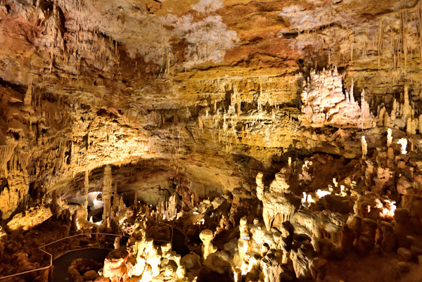 Caverns Of Natural Bridges